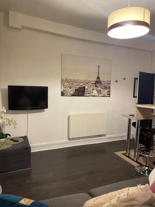 דירות Cozy Studio Chatelet Paris 1 מראה חיצוני תמונה